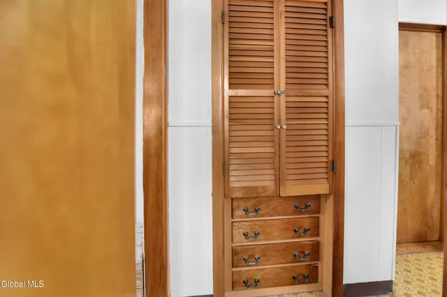 $270,000 | 192 Hill Street, Troy, NY 12180