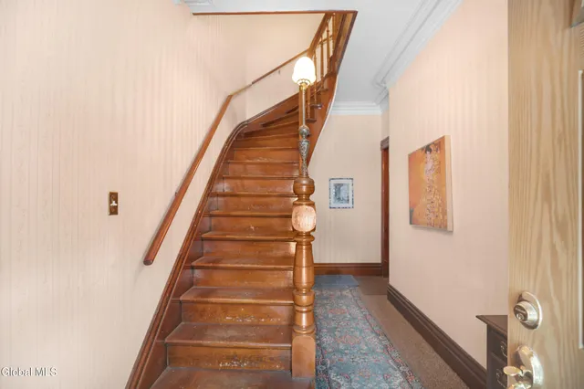 $270,000 | 192 Hill Street, Troy, NY 12180