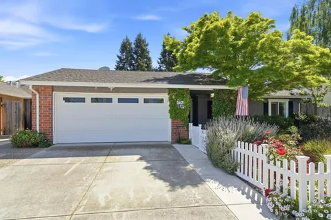 $999,998 | 1140 Valbusa Drive, Gilroy, CA 95020