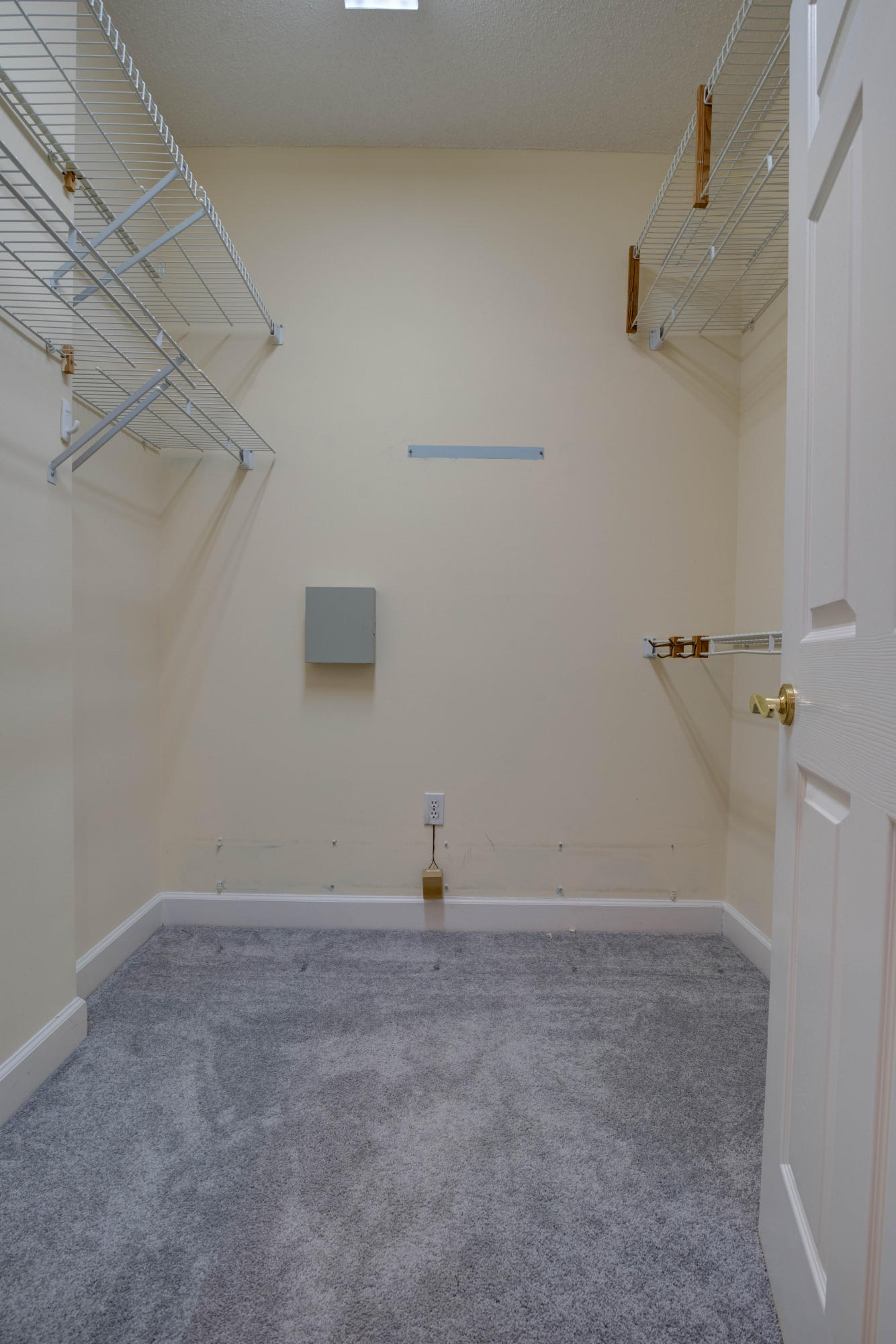 102 Emory Lane Oak Ridge, TN 37830 - Photo 22 of 31 Master Closet