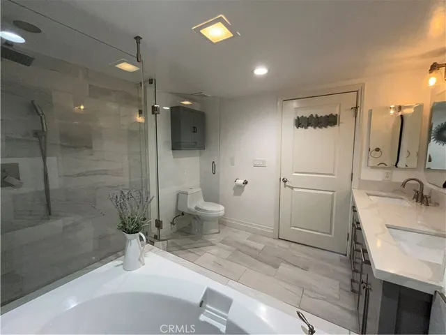 $1,075,000 | 1246 Armacost Avenue, Unit 101, Los Angeles, CA 90025