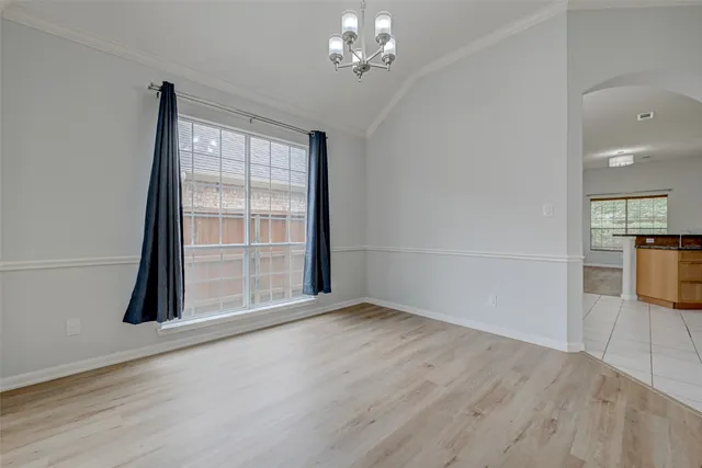 $2,500 | 3322 East Cedar Hollow Drive, Pearland, TX 77584