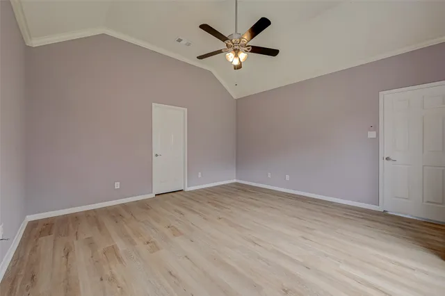 $2,500 | 3322 East Cedar Hollow Drive, Pearland, TX 77584