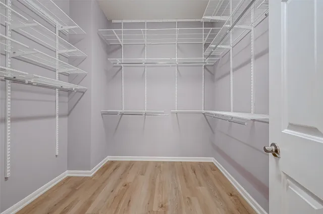 $2,500 | 3322 East Cedar Hollow Drive, Pearland, TX 77584