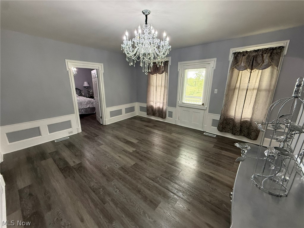 4528 Gintz Road Dover, OH 44622 - Photo 6 of 48