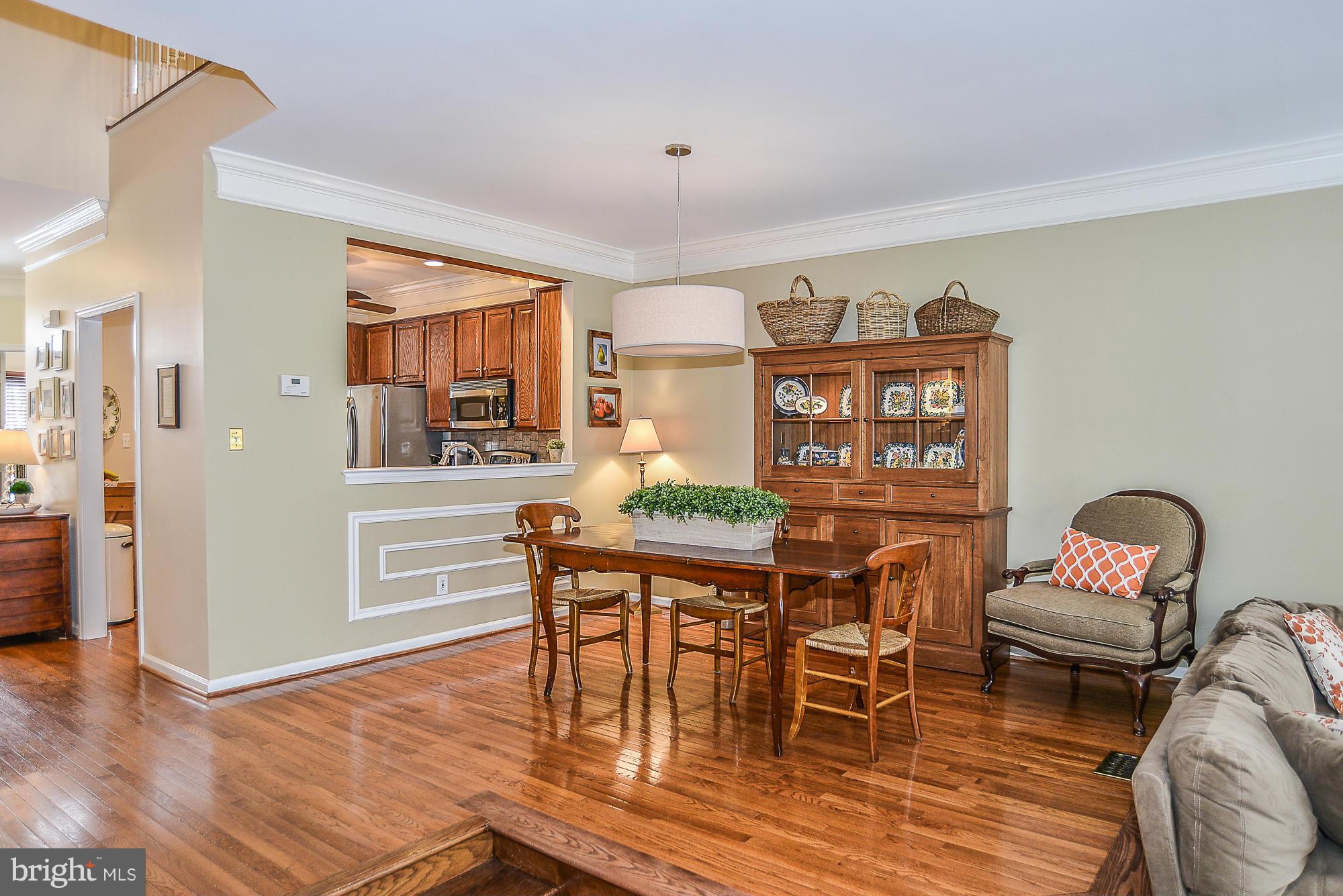 1274 Woodbrook Court Reston, VA 20194 - Photo 7 of 29 Dining Room
