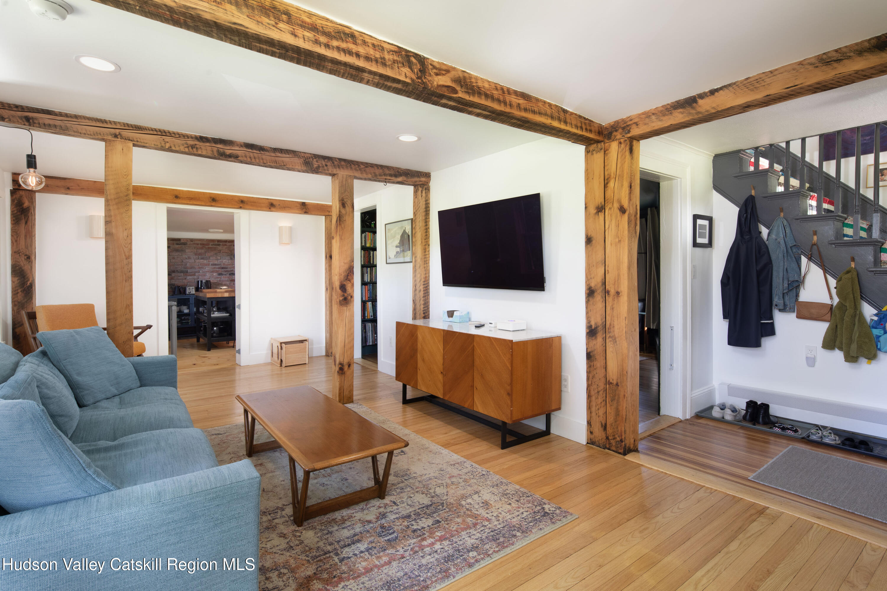 2919 County Rte 9 East Chatham, NY 12060 - Photo 8 of 36 Living room