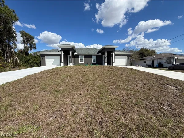 $2,000 | 723 Ivan Avenue South, Lehigh Acres, FL 33973