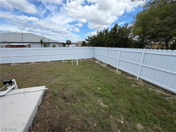 $2,000 | 723 Ivan Avenue South, Lehigh Acres, FL 33973
