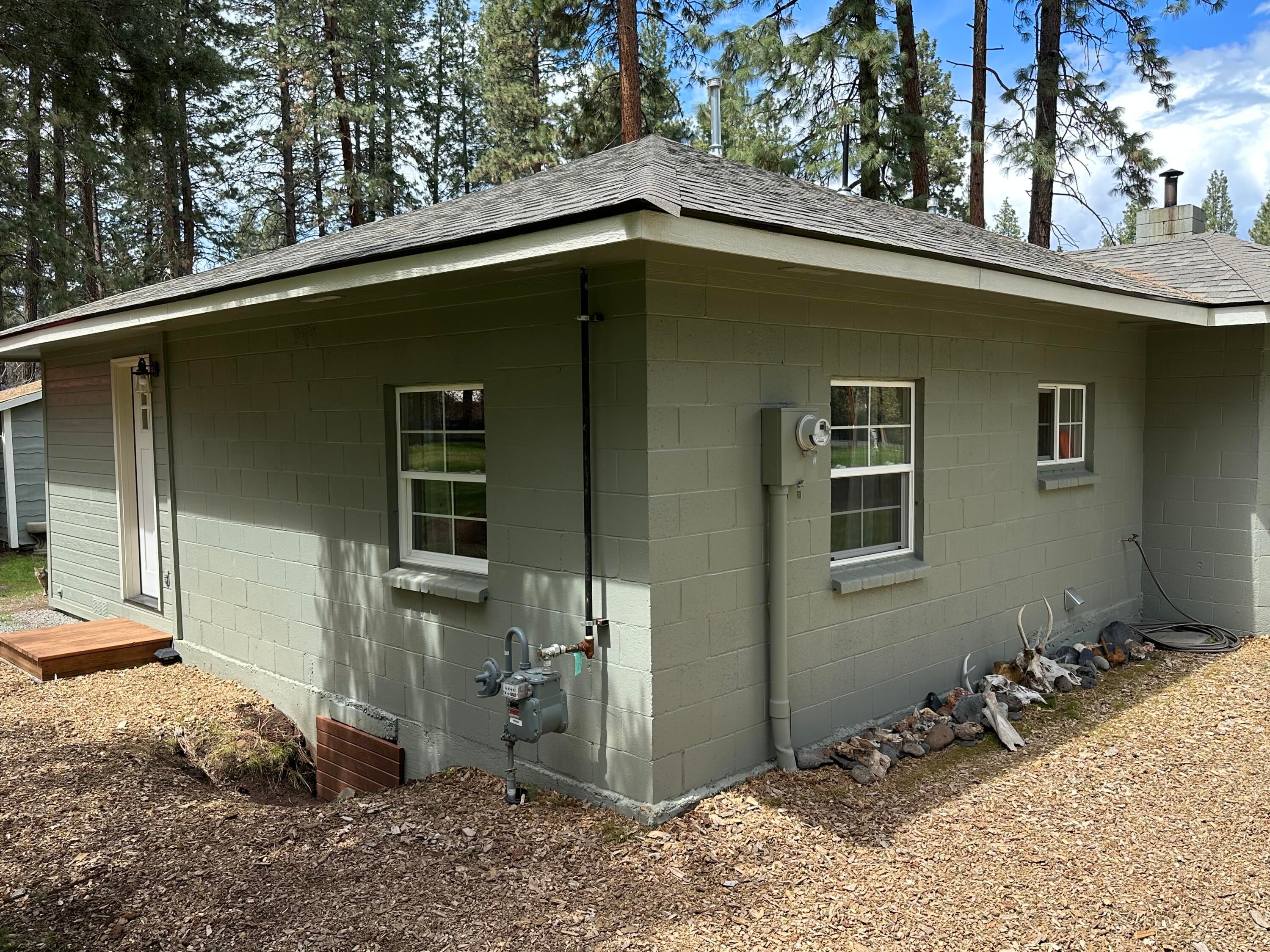 10808 Mccormick Road Keno, OR 97627 - Photo 16 of 74 D97E1805-0270-4903-BE2C-78D2F8F5533F