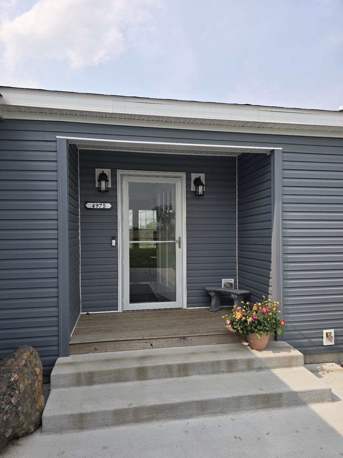 4975 East Bennington Road Durand, MI 48429 - Photo 10 of 30 50177404-97ed7ec9-3299-4a53-a7c5-82a5fb470a30.JPG