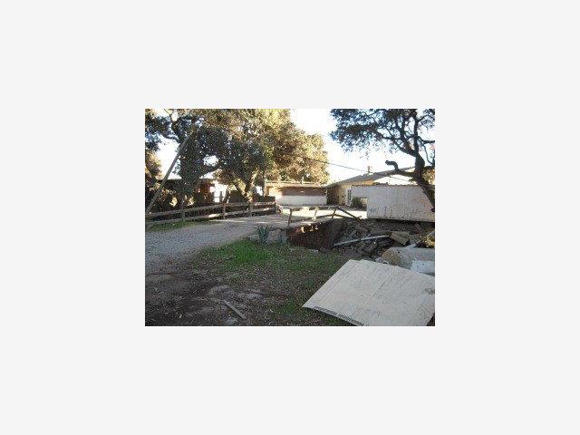 140 Encinal Road Salinas, CA 93908 - Photo 3 of 9 Gallery Image 3