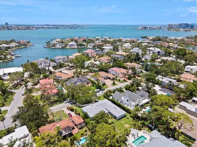 $1,900,000 | 1541 Flower Drive, Sarasota, FL 34239