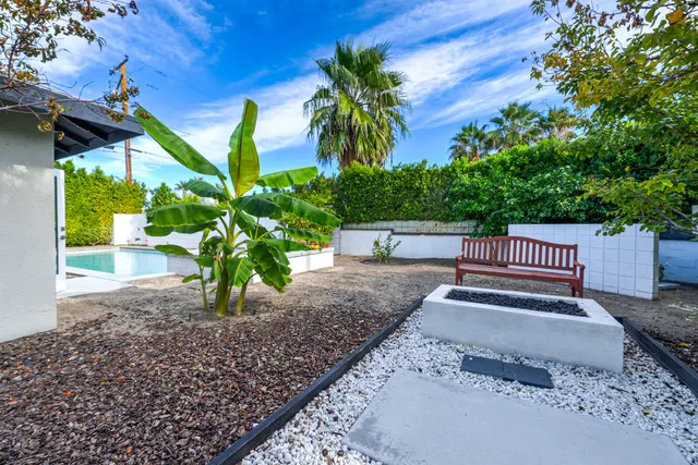 $639,000 | 3882 East Sunny Dunes Road, Palm Springs, CA 92264