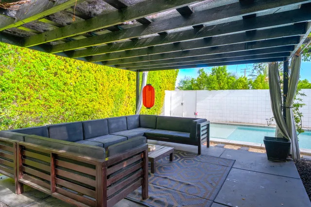 $639,000 | 3882 East Sunny Dunes Road, Palm Springs, CA 92264