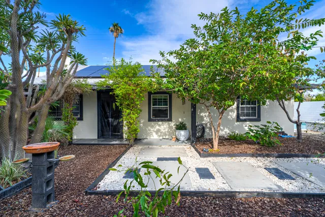$639,000 | 3882 East Sunny Dunes Road, Palm Springs, CA 92264