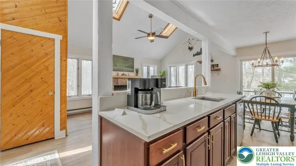 $2,250 | 27 Downhill Hill, Lake Harmony, PA 18624