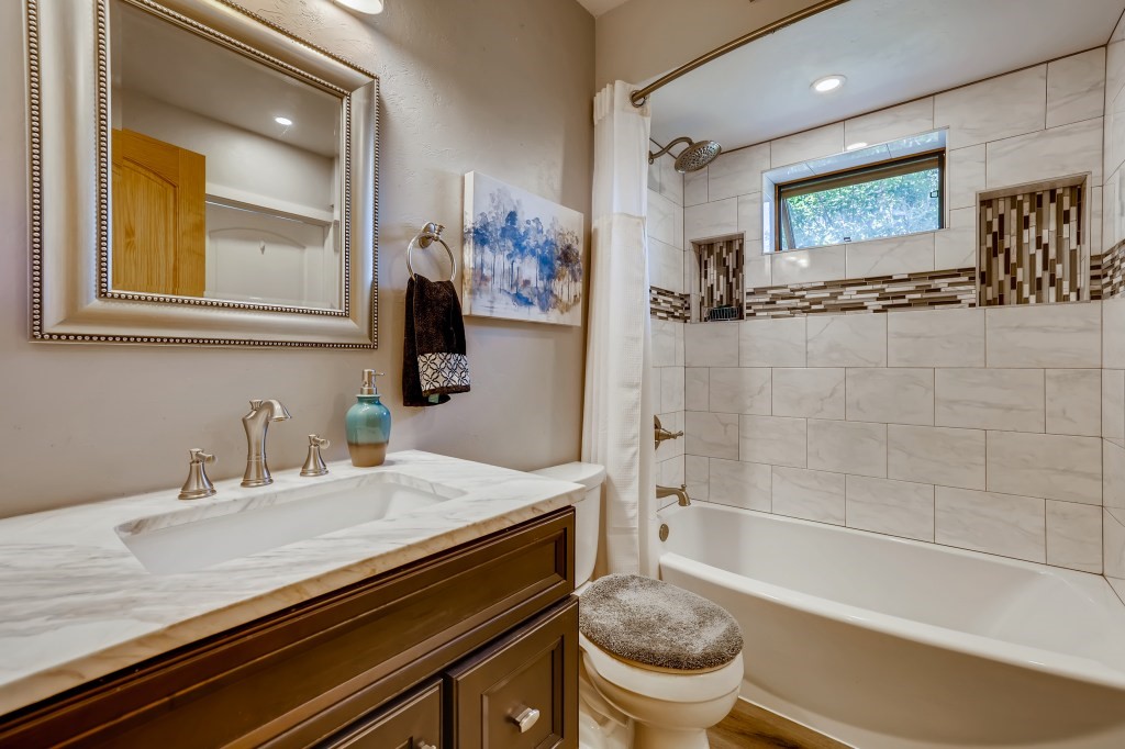 72 Aa Road Silverthorne, CO 80498 - Photo 20 of 28 Remodeled Guest Bathroom...