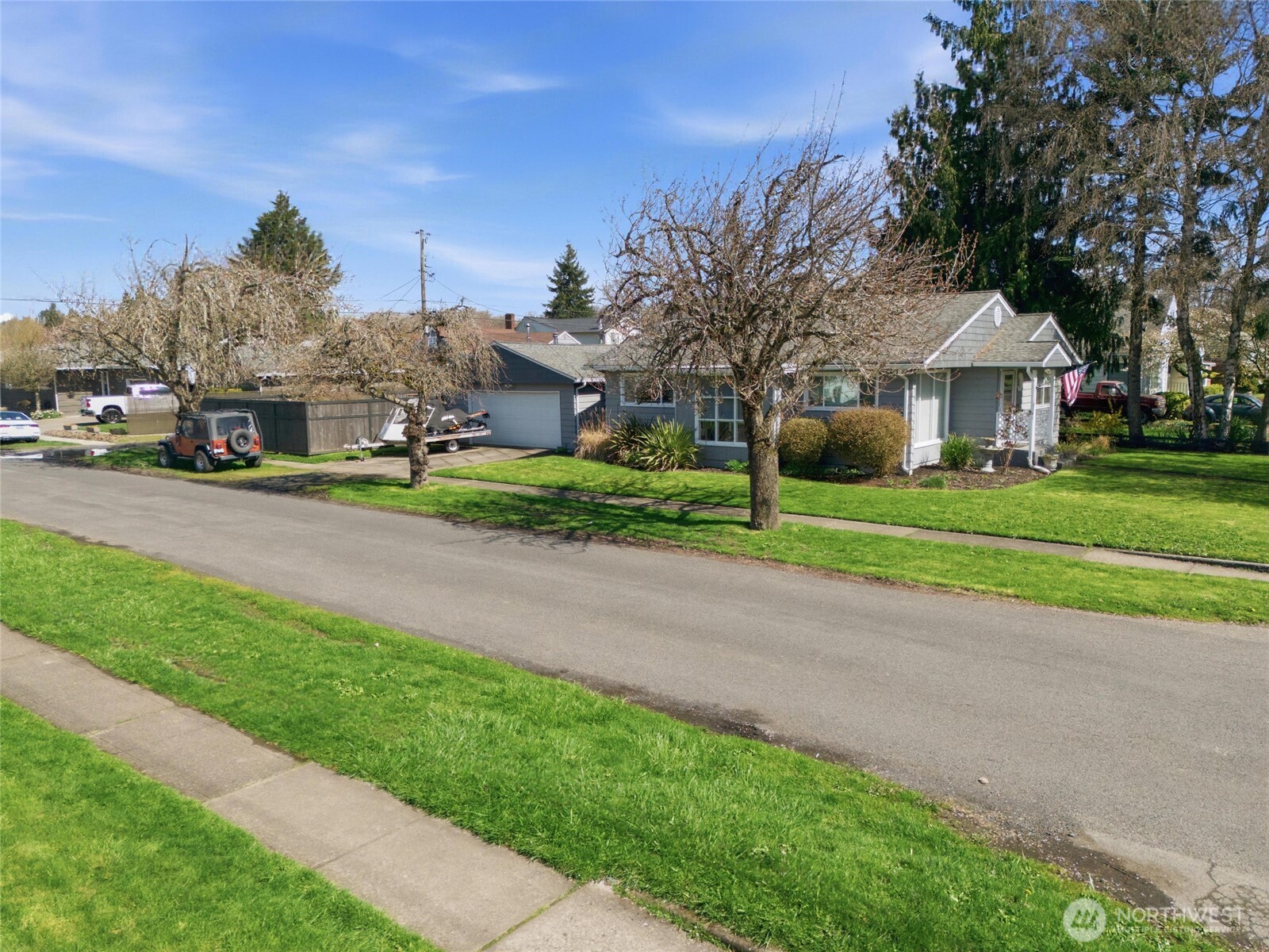 2748 Field Street Longview, WA 98632 - Photo 7 of 39 a front view of a house with a yard and trees