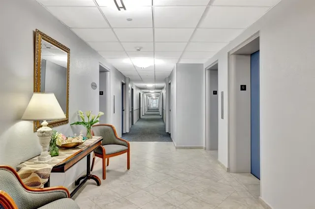 a view of a multi story building