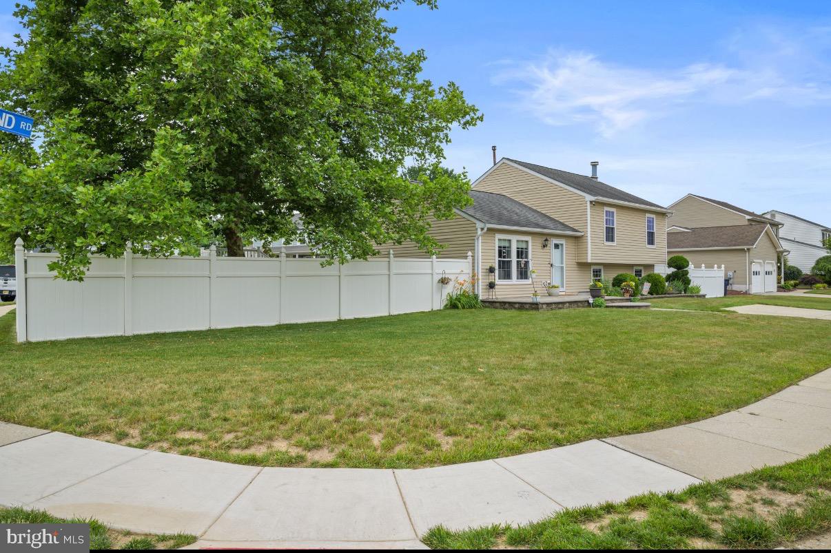 204 Lomond Road Williamstown, NJ 08094 - Photo 4 of 39