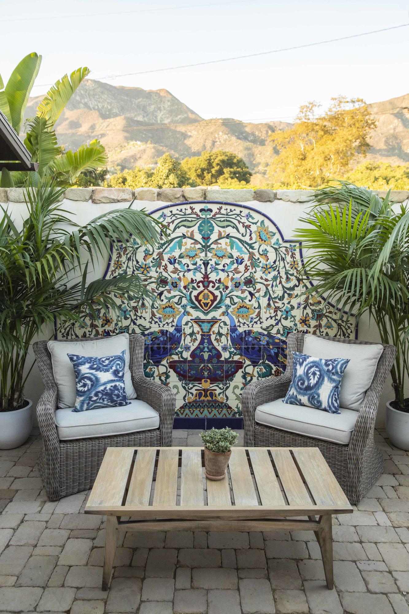 2239 Feather Hill Road Santa Barbara, CA 93108 - Photo 19 of 22 PRIVATE COURTYARD PATIO