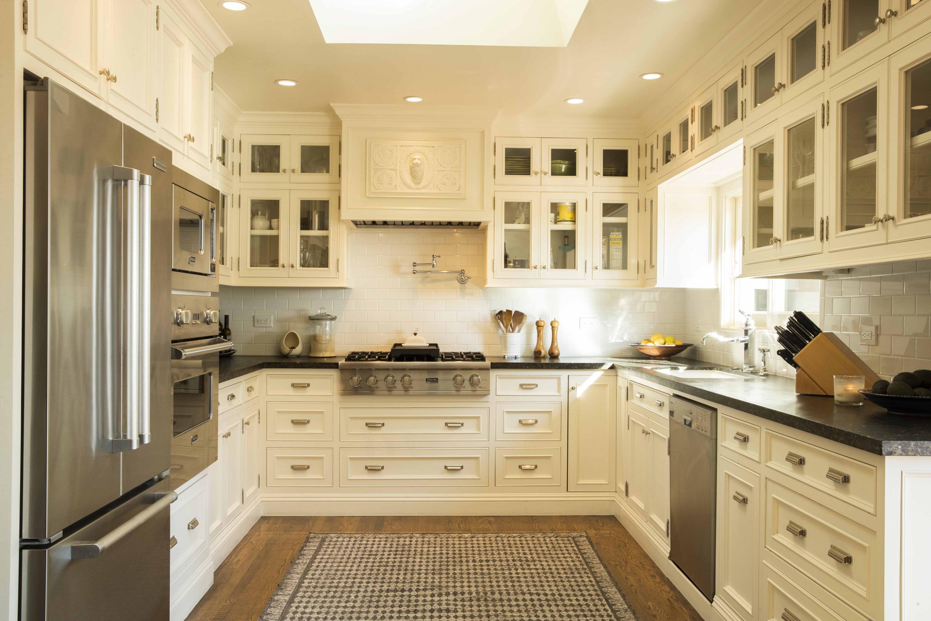 2239 Feather Hill Road Santa Barbara, CA 93108 - Photo 5 of 22 CHEF'S KITCHEN