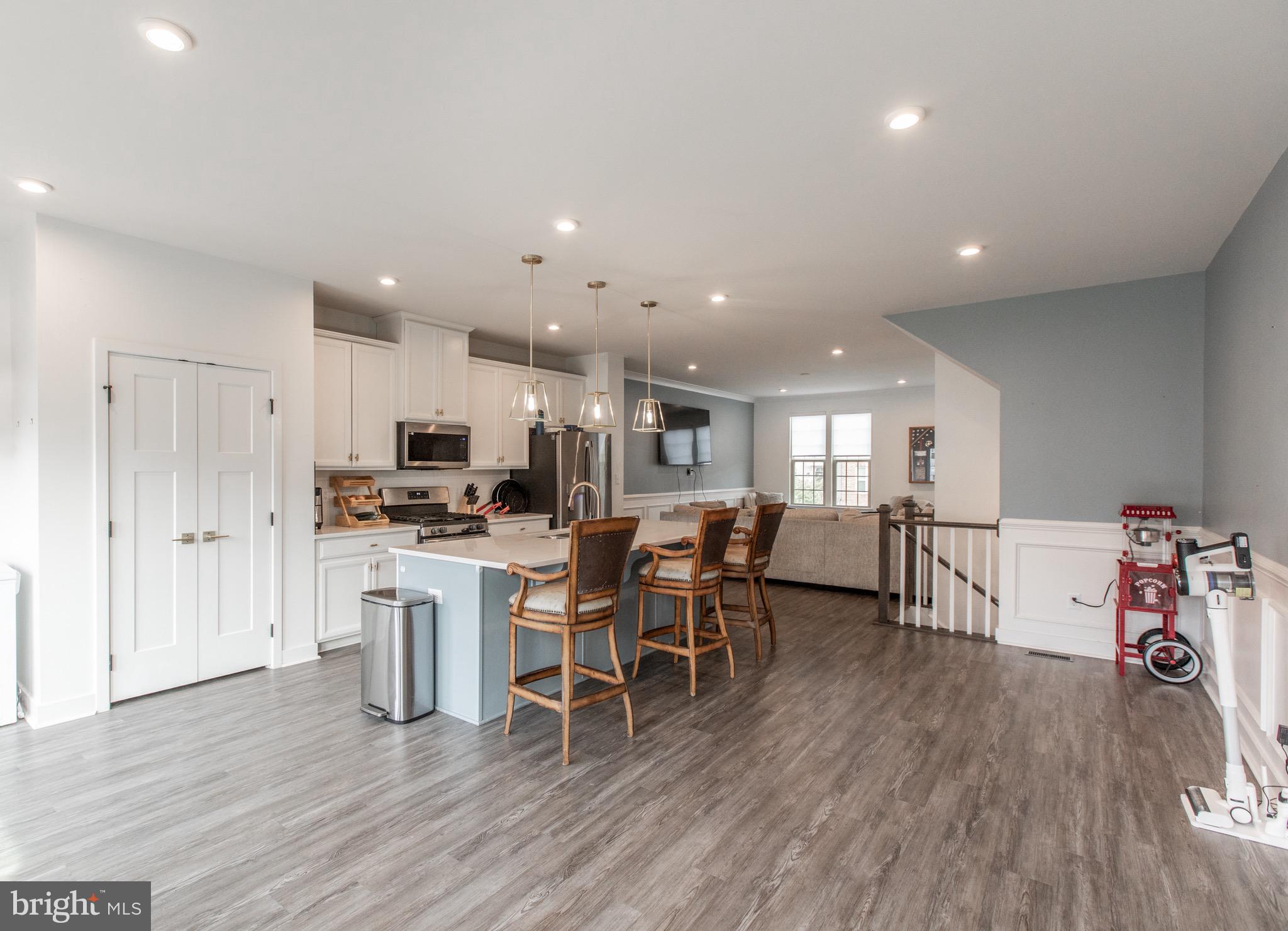 18105 Red Cedar Road Dumfries, VA 22026 - Photo 5 of 40