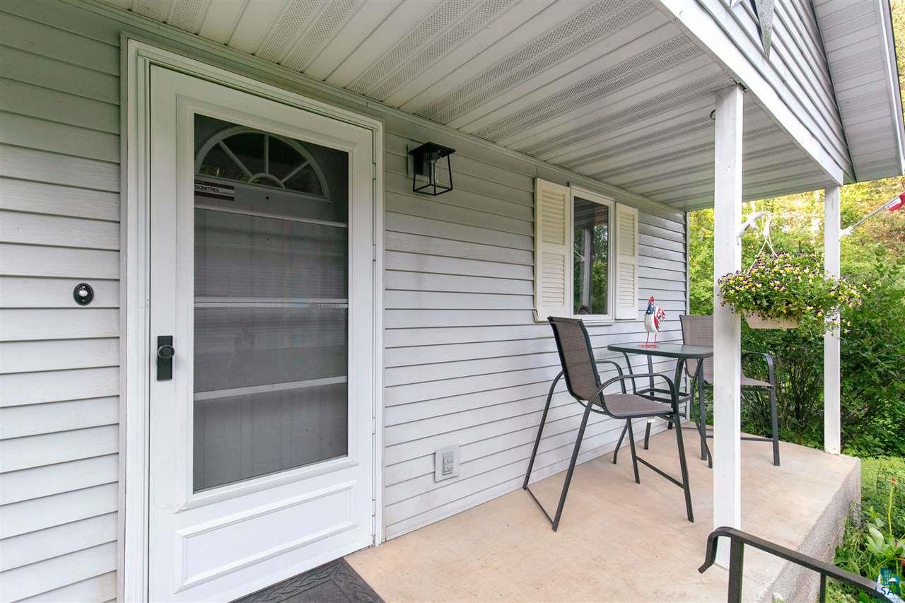 5663 Jean Duluth Road Duluth, MN 55803 - Photo 3 of 39 Front Entrance