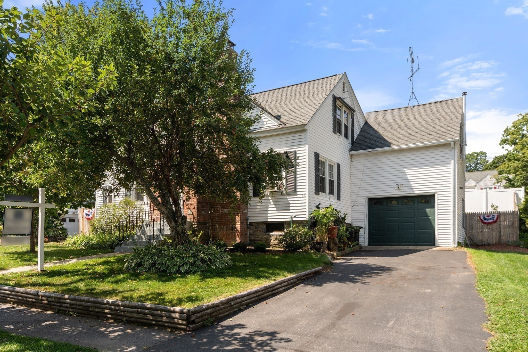 8 Cardinal Road Worcester, MA 01602 - Photo 38 of 38 Gallery Image 38