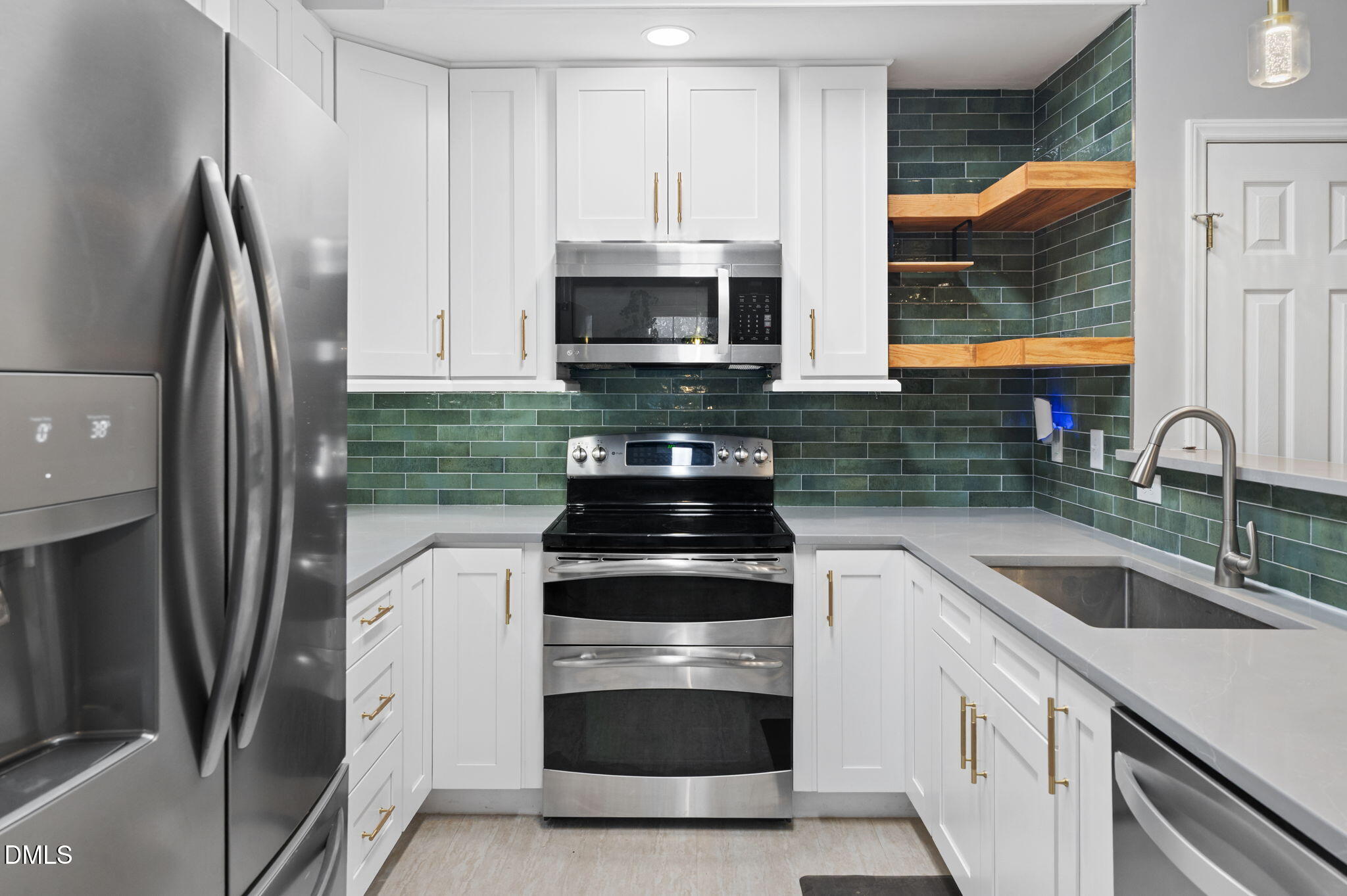 814 Torredge Road Durham, NC 27712 - Photo 9 of 26 814 Torredge Rd, Durham, NC 27712_JRKnow