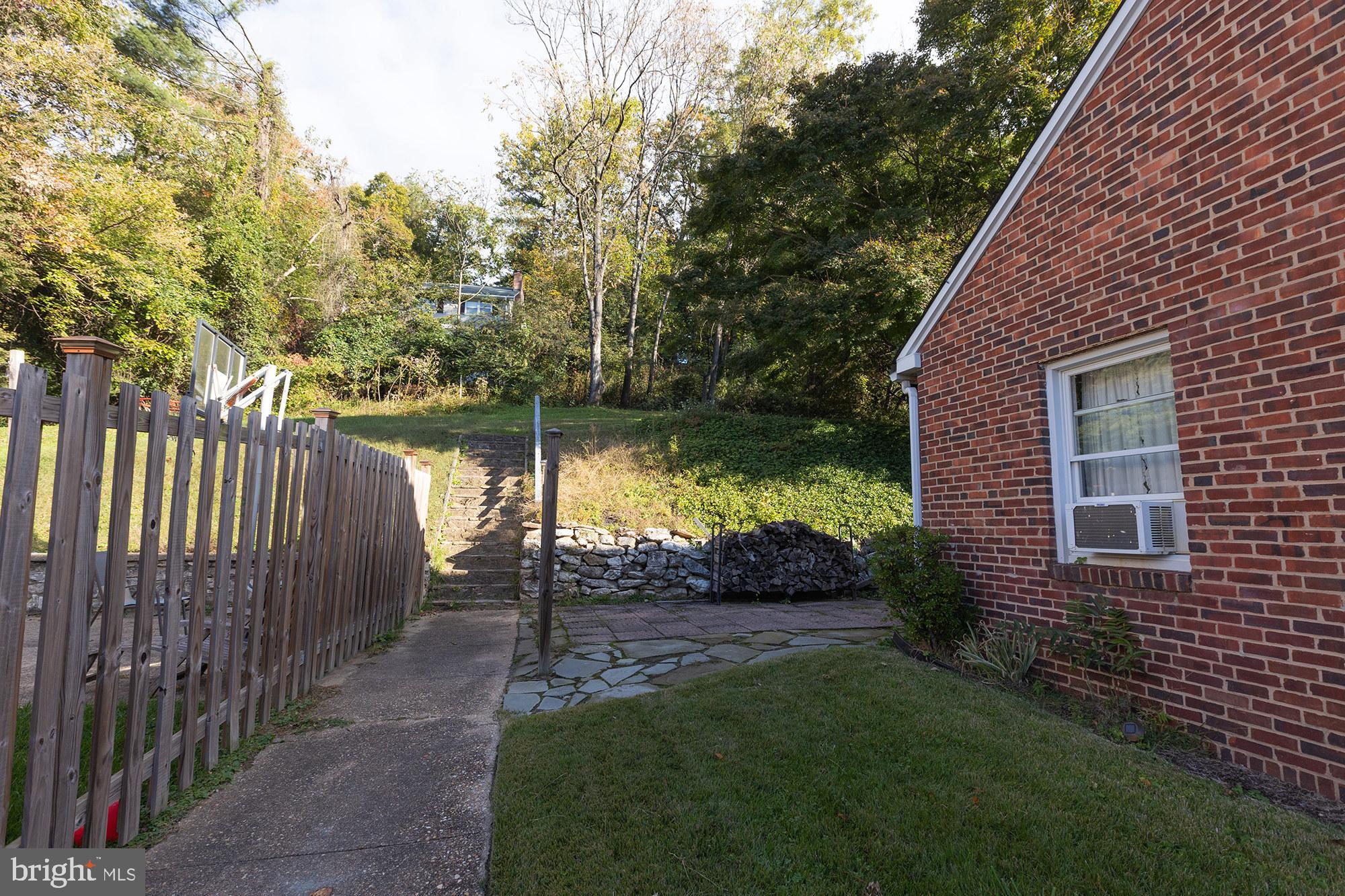 1424 West Joppa Road Towson, MD 21204 - Photo 24 of 30 Tiered yard with steps to upper level
