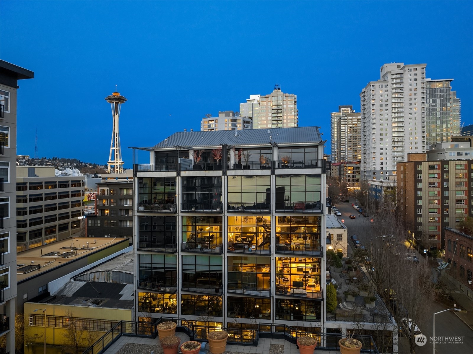 80 Vine Street, Unit 502 Seattle, WA 98121 - Photo 27 of 31 a view of a city with tall buildings