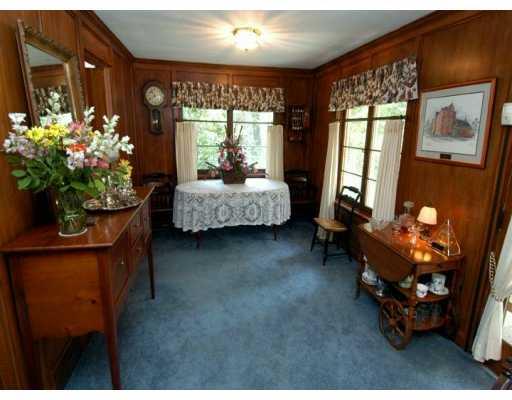 1801 Murdstone Road Upper St. Clair, PA 15241 - Photo 4 of 5 Dining Room.