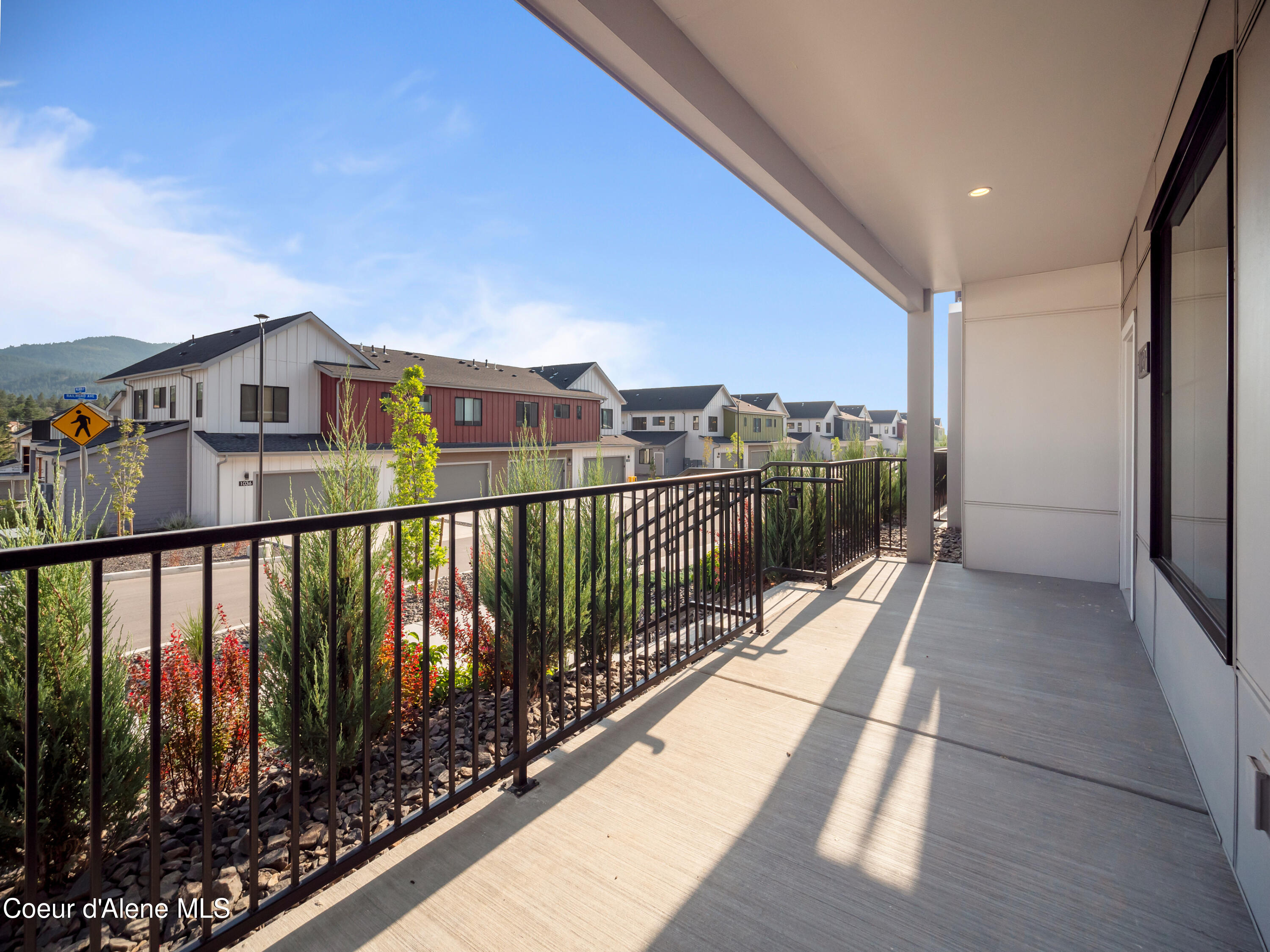 1037 East RR Avenue Post Falls, ID 83854 - Photo 3 of 64 web_Vista_1037_8_24_10