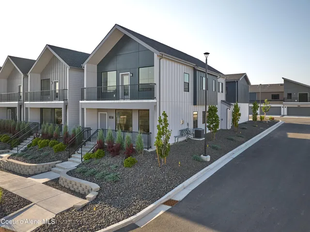 $765,000 | 1037 East RR Avenue, Post Falls, ID 83854