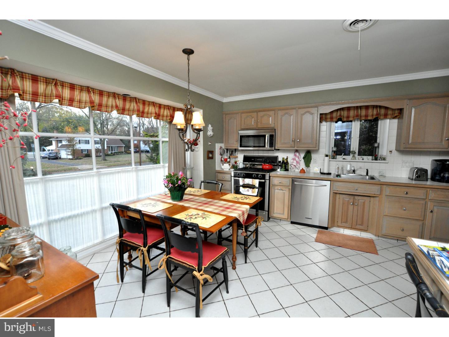 115 Ramblewood Road Moorestown, NJ 08057 - Photo 6 of 22 Gallery Image 6