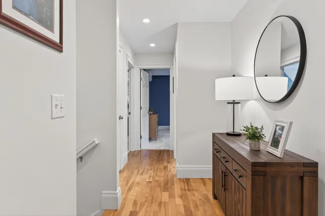 $1,100,000 | 34 Newfield Road, Freeport, ME 04032