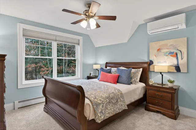 $1,100,000 | 34 Newfield Road, Freeport, ME 04032