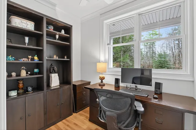 $1,100,000 | 34 Newfield Road, Freeport, ME 04032