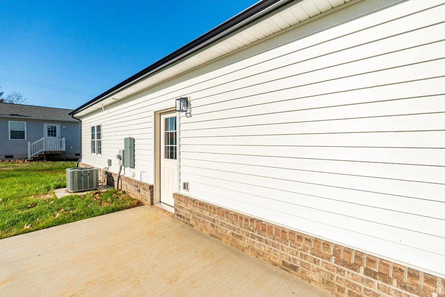 1303 4th Street Altavista, VA 24517 - Photo 26 of 36 a view of a house with a large window