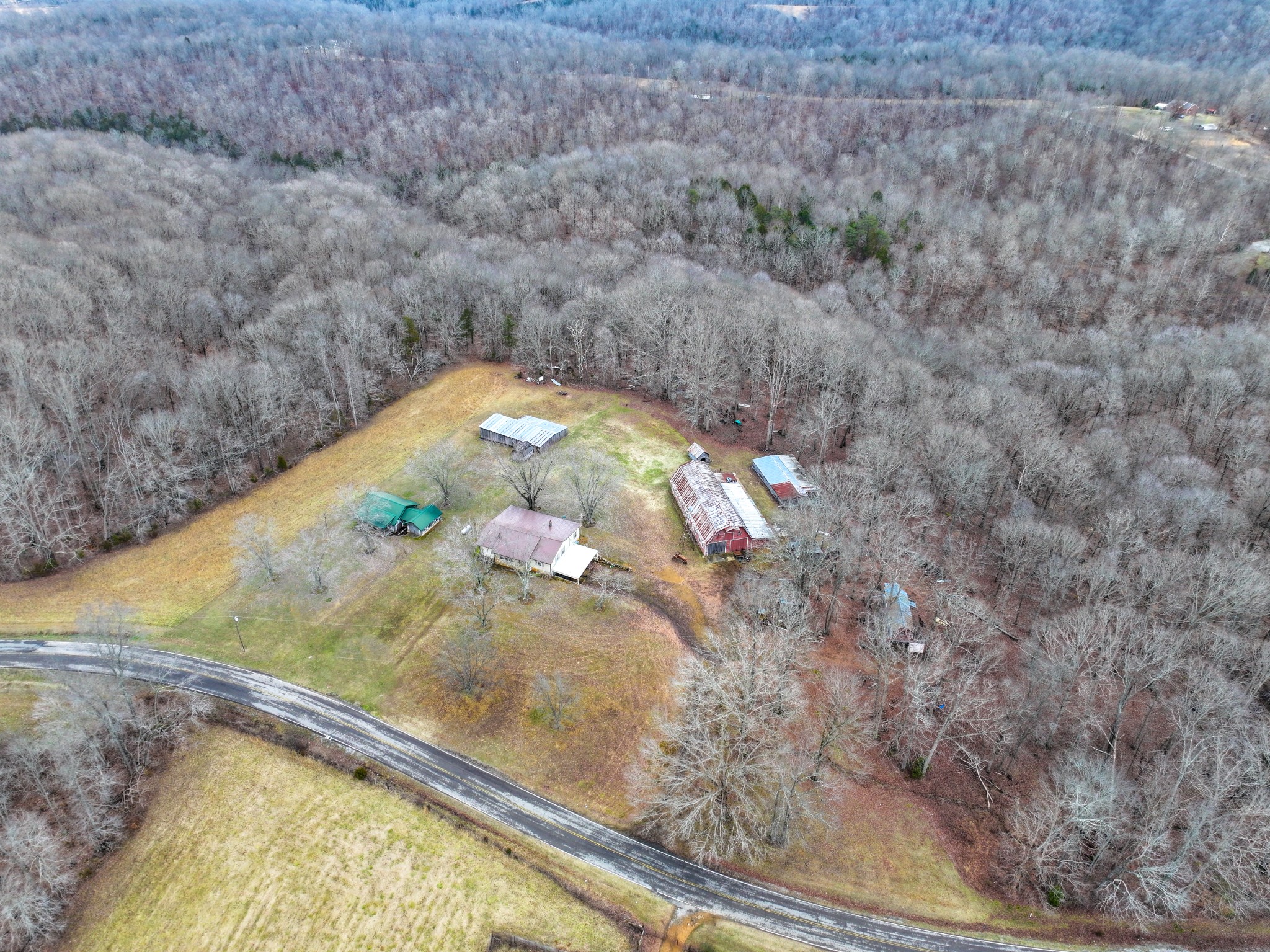 3360 Bowker Road Charlotte, TN 37036 - Photo 35 of 44 Gallery Image 35
