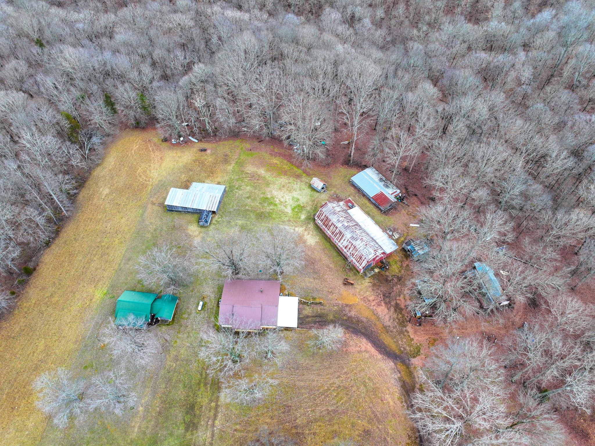 3360 Bowker Road Charlotte, TN 37036 - Photo 37 of 44 Gallery Image 37
