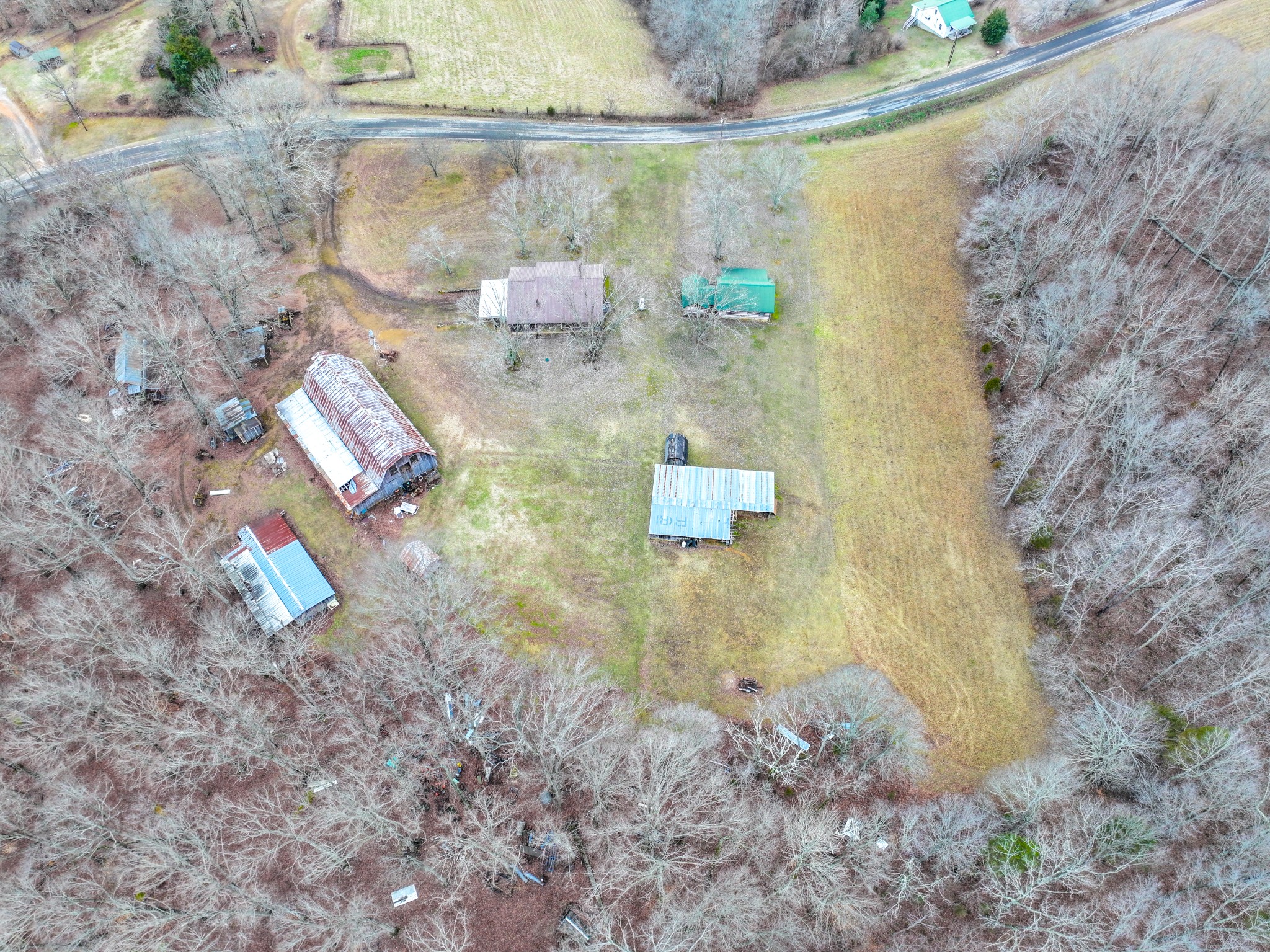 3360 Bowker Road Charlotte, TN 37036 - Photo 38 of 44 Gallery Image 38