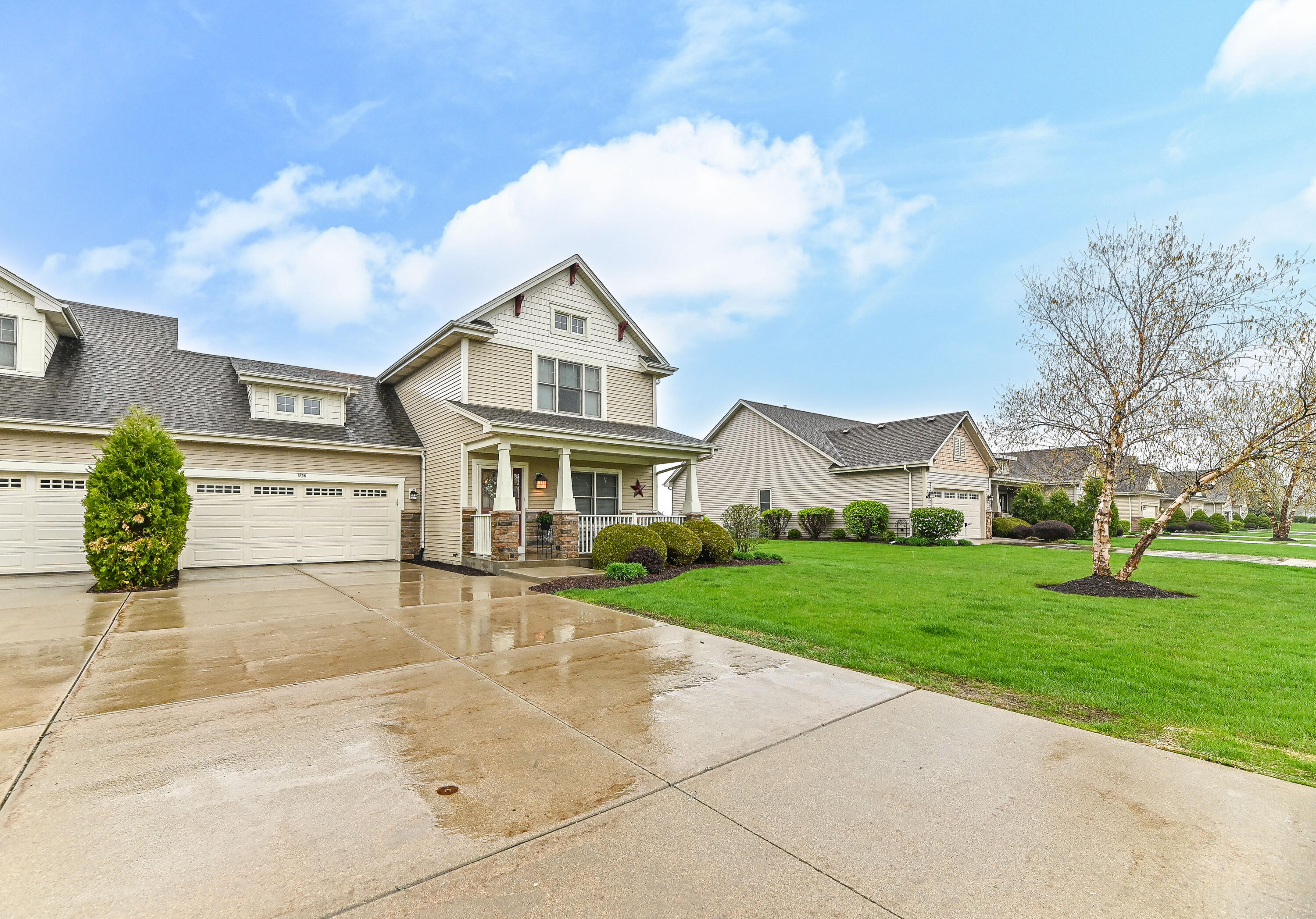 1736 Raintree Lane, Unit 47 Mount Pleasant, WI 53406 - Photo 44 of 51 Front of Condo