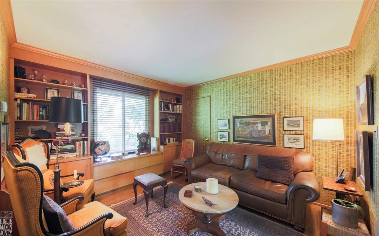 336 Moross Road Grosse Pointe, MI 48236 - Photo 10 of 31 31299371-9.JPG
