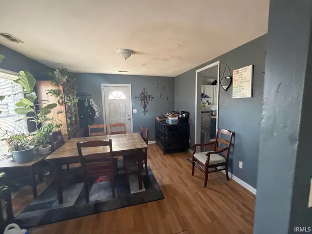 $130,000 | 201 Tacoma Avenue, Logansport, IN 46947