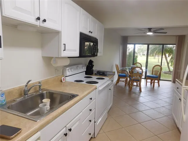 $175,000 | 4920 Locust Street Northeast, Unit 106, St. Petersburg, FL 33703