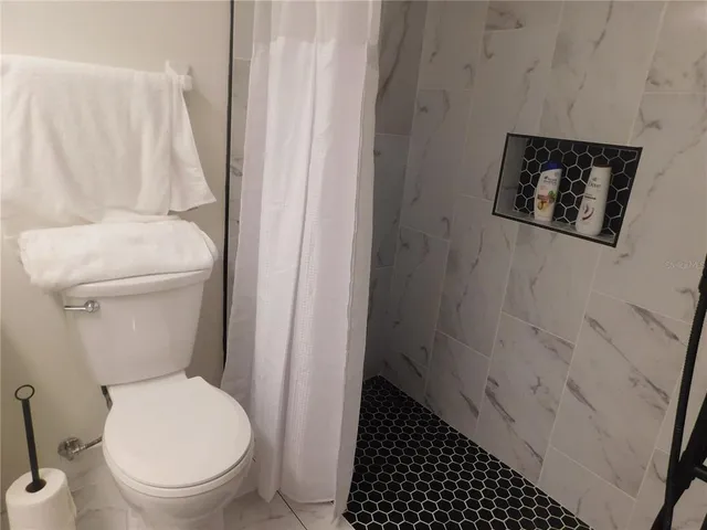 $175,000 | 4920 Locust Street Northeast, Unit 106, St. Petersburg, FL 33703