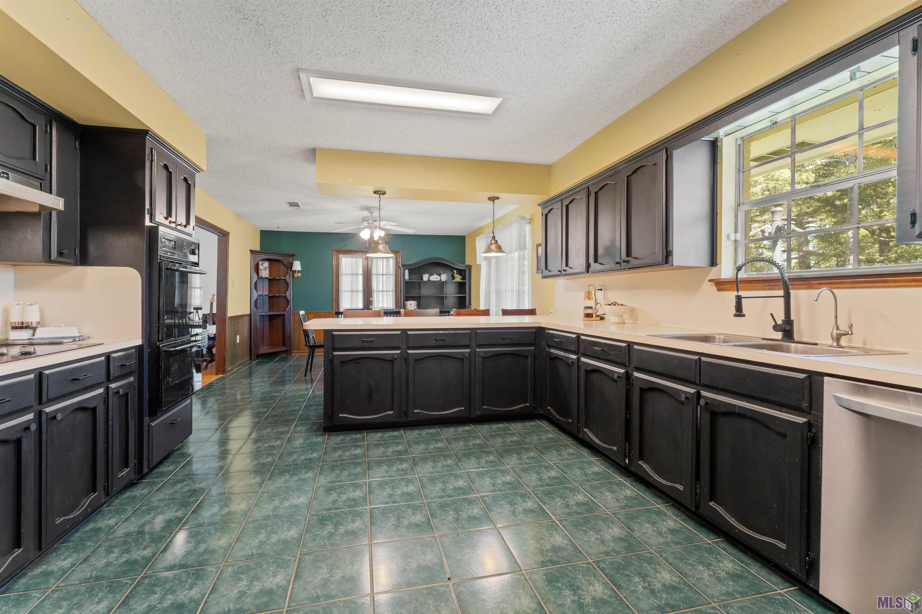 23362 Joe May Road Denham Springs, LA 70726 - Photo 10 of 26 Gallery Image 10